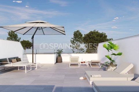 Villa en venta Pilar de la Horadada, Alicante, España 3 dormitorios, 82 m2 No. 120177 - foto 1