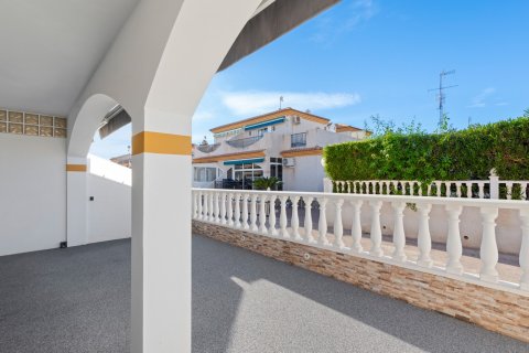 Townhouse for sale Alicante, Spain 3 bedrooms, 83 sq.m. No. 125785 - photo 27