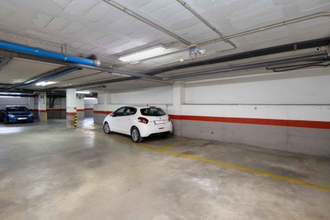 Lägenhet till salu Malaga, Spanien 3 sovrum, 102 kvm. Nr. 122404 - foto 30