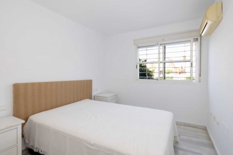 Lägenhet till salu Malaga, Spanien 3 sovrum, 102 kvm. Nr. 122404 - foto 11