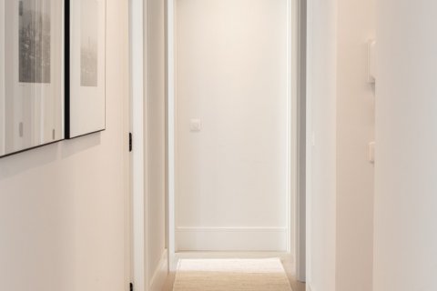 Продажа дуплекса Мадрид, Испания 4 спальни, 293м2 №122401 - фото 24