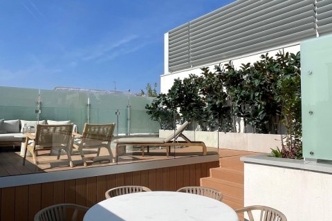 Продажа дуплекса Мадрид, Испания 4 спальни, 293м2 №122401 - фото 1