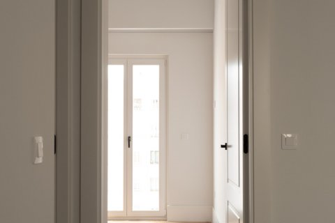 Duplex for sale Madrid, Spain 3 bedrooms, 357 sq.m. No. 122402 - photo 14