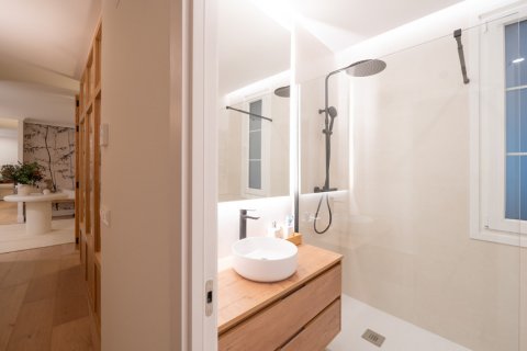 Продажа квартиры в Мадрид, Испания 4 спальни, 164м2 №122398 - фото 20