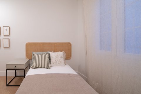 Продажа квартиры в Мадрид, Испания 4 спальни, 164м2 №122398 - фото 30