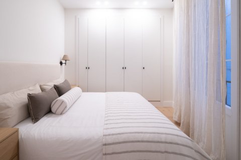 Продажа квартиры в Мадрид, Испания 4 спальни, 164м2 №122398 - фото 22