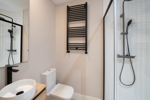 Продажа квартиры в Мадрид, Испания 4 спальни, 164м2 №122398 - фото 26