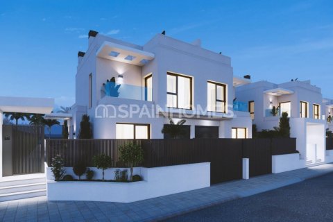 Продажа виллы Лос-Алькасарес, Мурсия, Испания 3 спальни, 106м2 №120742 - фото 12