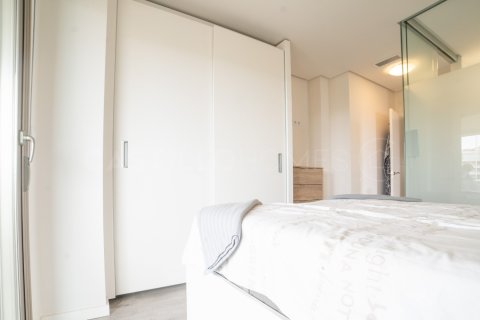 Huoneisto myytävänä Villamartin, Alicante, Espanja, 2 makuuhuonetta, 84 m2 No. 129236 - kuva 19