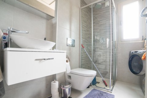 Huoneisto myytävänä Villamartin, Alicante, Espanja, 2 makuuhuonetta, 84 m2 No. 129236 - kuva 13