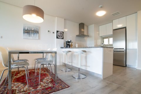 Huoneisto myytävänä Villamartin, Alicante, Espanja, 2 makuuhuonetta, 84 m2 No. 129236 - kuva 6