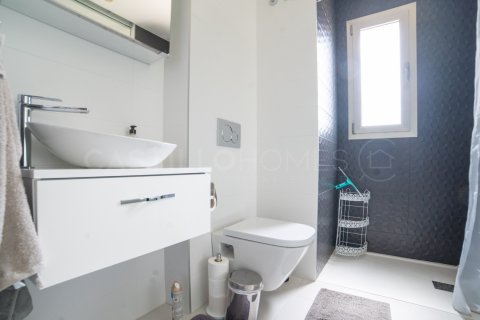Huoneisto myytävänä Villamartin, Alicante, Espanja, 2 makuuhuonetta, 84 m2 No. 129236 - kuva 14