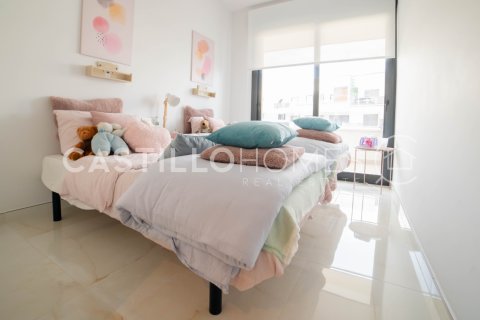 Продажа квартиры Плайя Фламенка II, Аликанте, Испания 3 спальни, 98м2 №129235 - фото 7