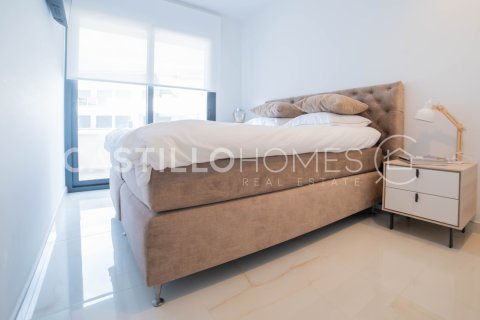 Продажа квартиры Плайя Фламенка II, Аликанте, Испания 3 спальни, 98м2 №129235 - фото 11