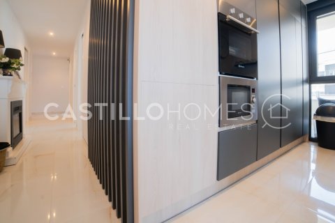 Продажа квартиры Плайя Фламенка II, Аликанте, Испания 3 спальни, 98м2 №129235 - фото 16
