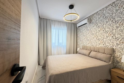 Apartamento en venta Torrevieja, Alicante, España 4 dormitorios, 105 m2 No. 127339 - foto 14