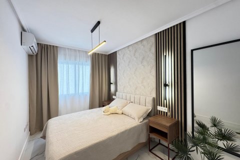 Apartamento en venta Torrevieja, Alicante, España 4 dormitorios, 105 m2 No. 127339 - foto 24