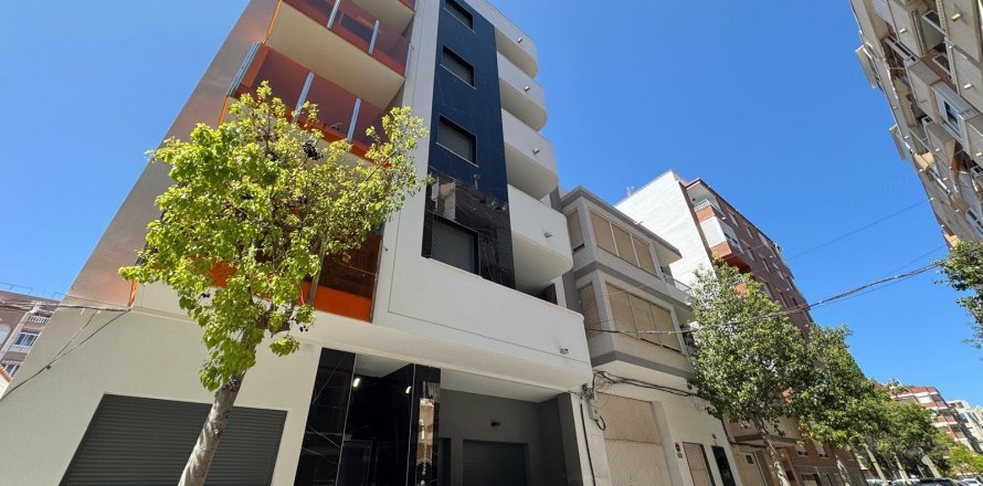 Takvåning Torrevieja, Alicante, Spanien 2 sovrum, 133 kvm. Nr. 127336