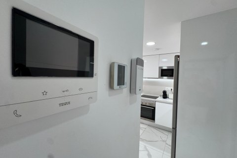 Kattohuoneisto myytävänä Torrevieja, Alicante, Espanja, 2 makuuhuonetta, 133 m2 No. 127336 - kuva 17