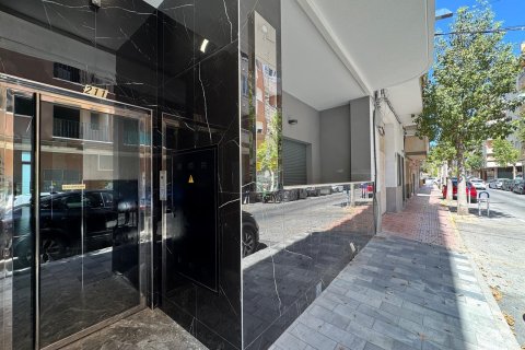 Kattohuoneisto myytävänä Torrevieja, Alicante, Espanja, 2 makuuhuonetta, 133 m2 No. 127336 - kuva 3