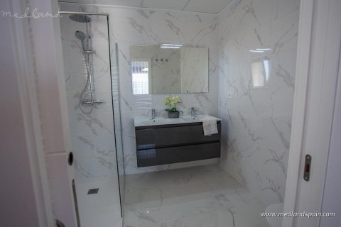 Villa till salu Los Montesinos, Alicante, Spanien 3 sovrum, 106 kvm. Nr. 121700 - foto 13