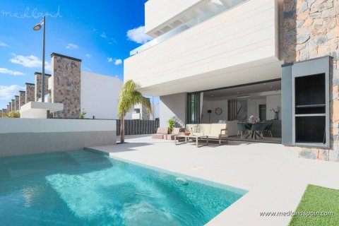 Villa for sale Los Alcazares, Murcia, Spain 3 bedrooms, 246 sq.m. No. 121704 - photo 1