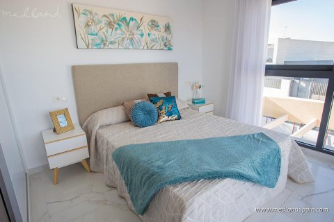 Villa till salu Los Montesinos, Alicante, Spanien 3 sovrum, 106 kvm. Nr. 121699 - foto 11