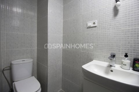 Bar/ristorante in vendita a Torremolinos, Malaga, Spagna 1 camera da letto, 276 mq. N° 120756 - foto 10