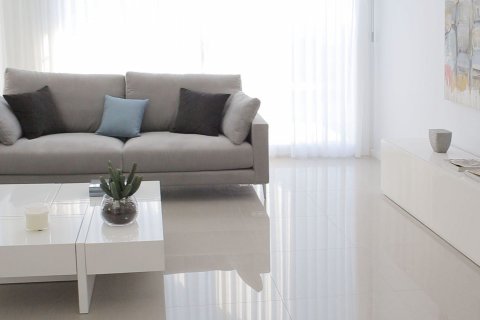 Huvila myytävänä La Marina, Alicante, Espanja, 5 makuuhuonetta, 330 m2 No. 120014 - kuva 4