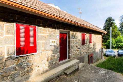 Продажа дома в Серседилья, Мадрид, Испания 6 спален, 93м2 №122124 - фото 2
