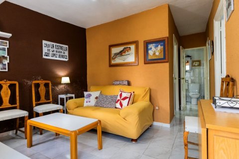 Продажа дома в Серседилья, Мадрид, Испания 6 спален, 93м2 №122124 - фото 10