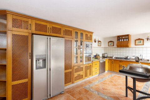Villa till salu Malaga, Spanien 5 sovrum, 505 kvm. Nr. 122126 - foto 25