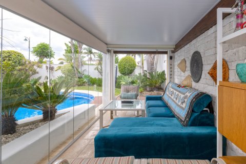 Villa till salu Malaga, Spanien 5 sovrum, 505 kvm. Nr. 122126 - foto 16