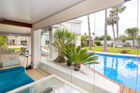 Villa till salu Malaga, Spanien 5 sovrum, 505 kvm. Nr. 122126 - foto 18
