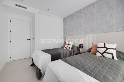 Huvila myytävänä Torrevieja, Alicante, Espanja, 3 makuuhuonetta, 141 m2 No. 120717 - kuva 27