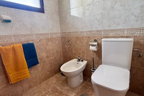 Lägenhet till salu i Campoamor, Alicante, Spanien 2 sovrum, 71 kvm. Nr. 131499 - foto 10
