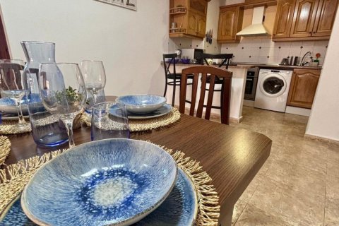Lägenhet till salu i Campoamor, Alicante, Spanien 2 sovrum, 71 kvm. Nr. 131499 - foto 27