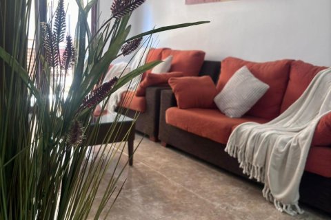 Lägenhet till salu i Campoamor, Alicante, Spanien 2 sovrum, 71 kvm. Nr. 131499 - foto 17