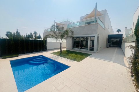 Продажа виллы Лос-Алькасарес, Мурсия, Испания 3 спальни, 120м2 №131799 - фото 1