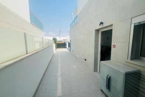 Продажа виллы Лос-Алькасарес, Мурсия, Испания 3 спальни, 120м2 №131799 - фото 23