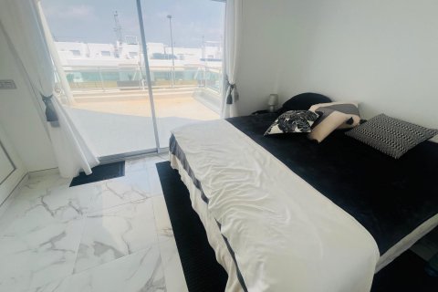 Продажа виллы Лос-Алькасарес, Мурсия, Испания 3 спальни, 120м2 №131799 - фото 15