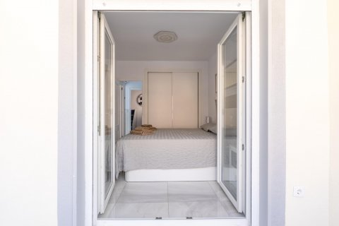 Townhouse for sale Punta Prima, Alicante, Spain 4 bedrooms, 260 sq.m. No. 131809 - photo 22