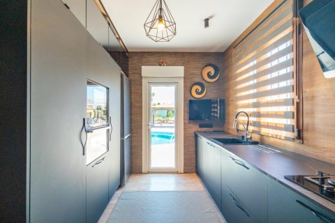 Villa pārdošanā Torrevieja, Alicante, Spānijā 4 istabas, 163 m2 Nr. 131808 - attēls 5