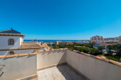 Villa for sale La Mata, Alicante, Spain 3 bedrooms, 97 sq.m. No. 131811 - photo 4