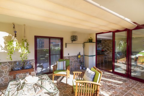 Продажа квартиры в Валенсия, Испания 4 спальни, 231м2 №124546 - фото 8