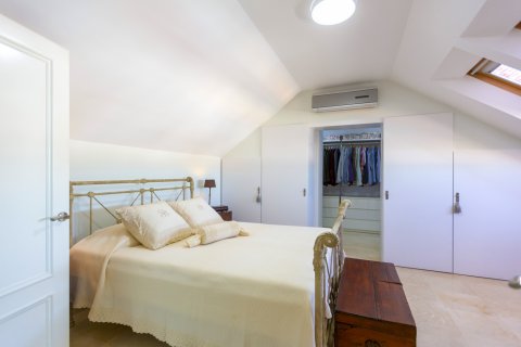 Продажа квартиры в Валенсия, Испания 4 спальни, 231м2 №124546 - фото 28