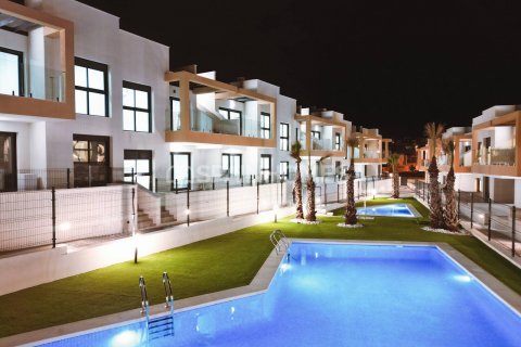Продажа квартиры в Ориуэла, Аликанте, Испания 2 спальни, 64м2 №124505 - фото 4