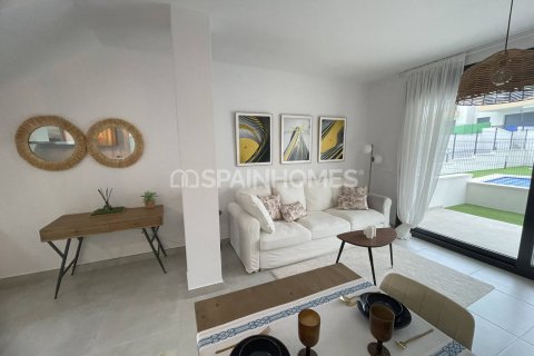 Продажа квартиры в Ориуэла, Аликанте, Испания 2 спальни, 64м2 №124505 - фото 28