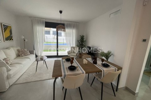 Продажа квартиры в Ориуэла, Аликанте, Испания 2 спальни, 64м2 №124505 - фото 18
