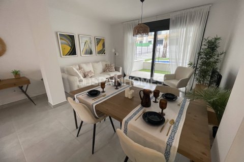 Продажа квартиры в Ориуэла, Аликанте, Испания 2 спальни, 64м2 №124505 - фото 16